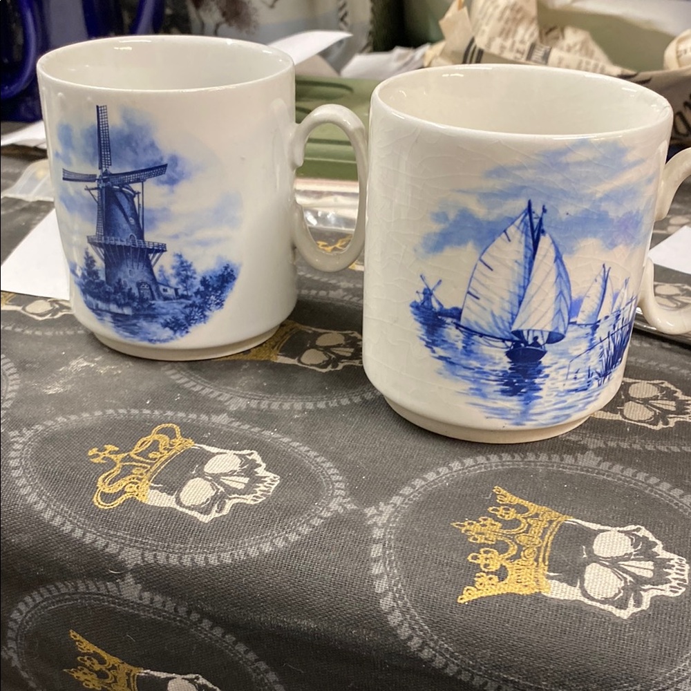 Cups ceramic with a few flaws but still nice